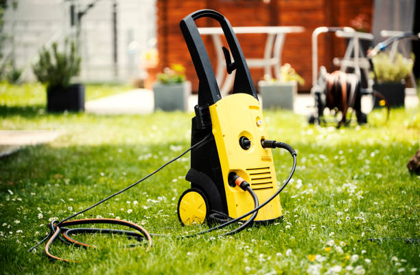 Best Soft Washing  in Brookfield, NJ